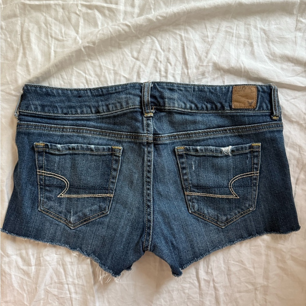 Vintage American Eagle Low Rise Denim Cut Off Shorts Stretch Y2K Junior Sz 9 - Picture 2 of 5